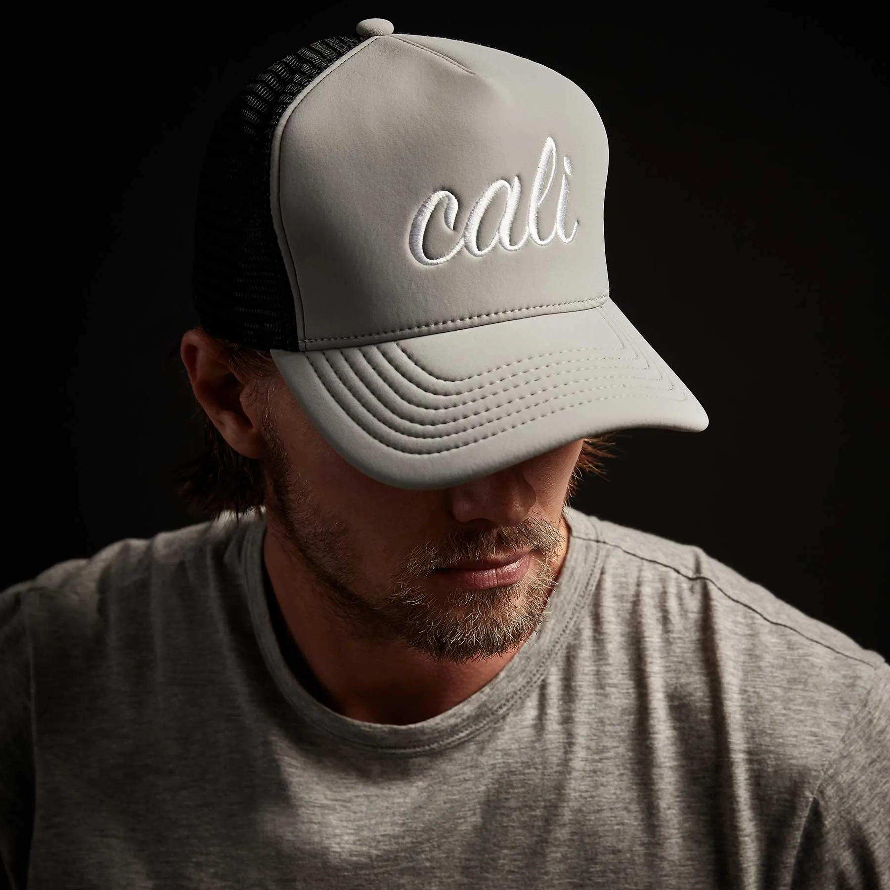 Cali Scuba Trucker Hat - Pale Grey